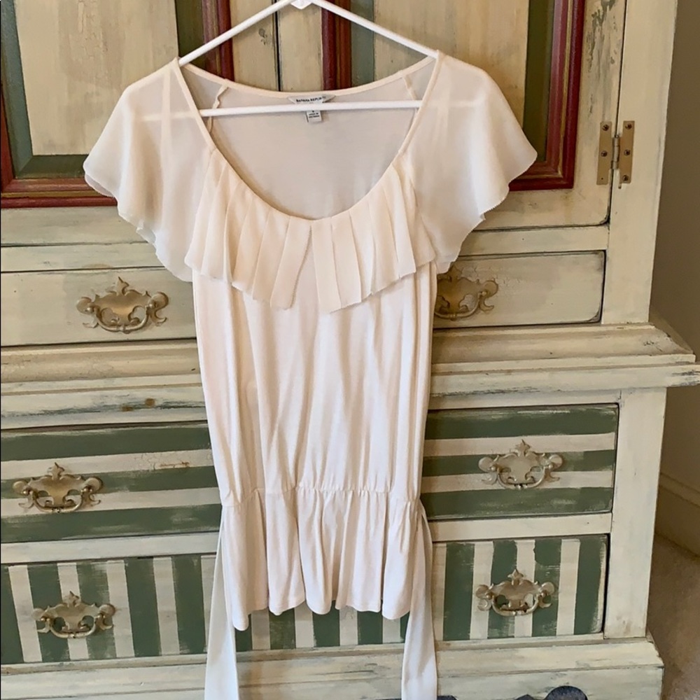 Banana Republic blouson top